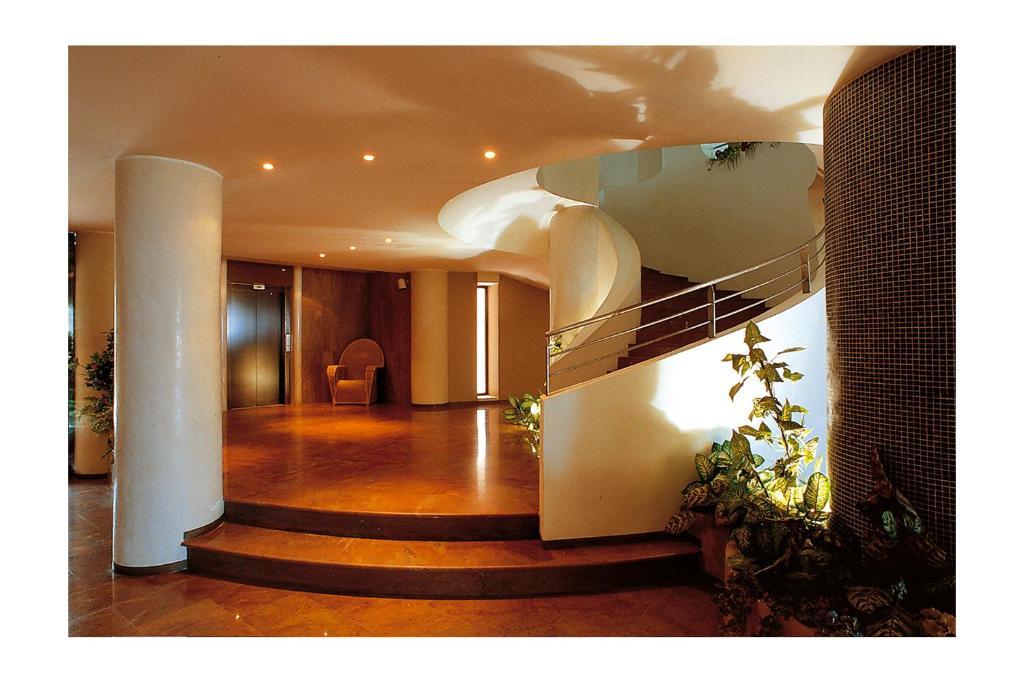 Hotel President Silvi Marina Bagian luar foto