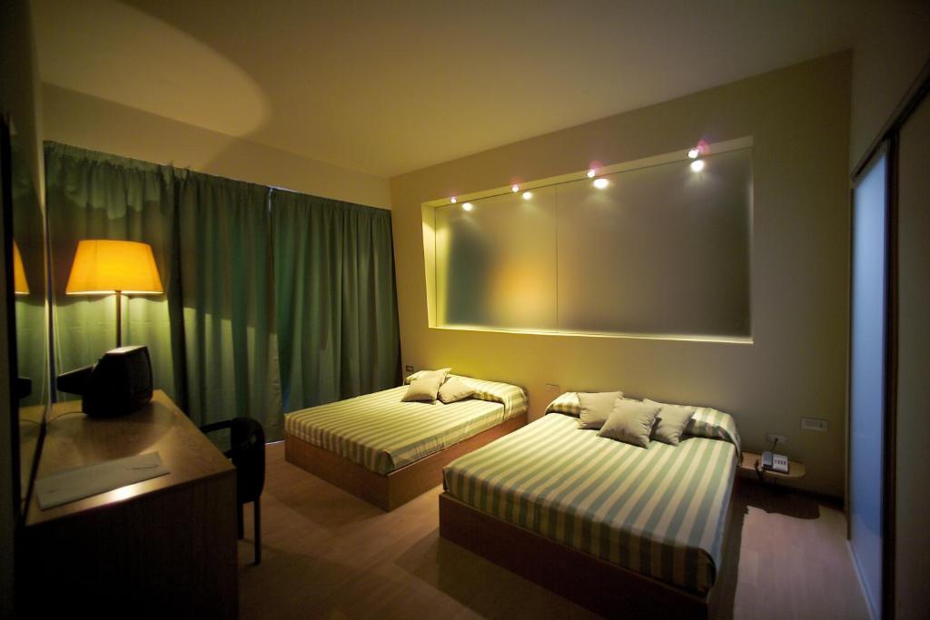 Hotel President Silvi Marina Ruang foto